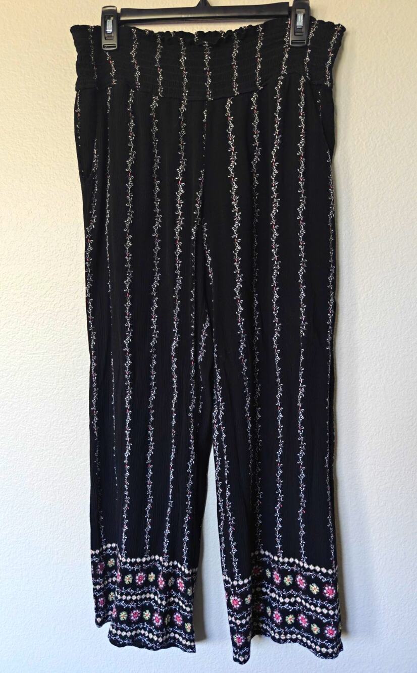 Three Dot Black Floral Flowy Relaxed Pull-On Elastic Waist Pants Medium